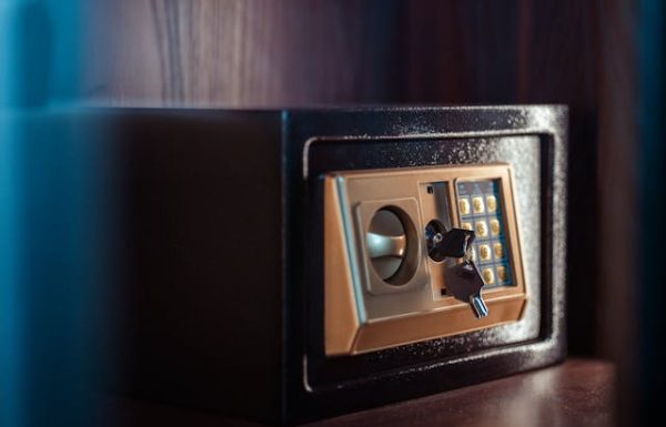 האם כדאי לקנות כספת משומשת?